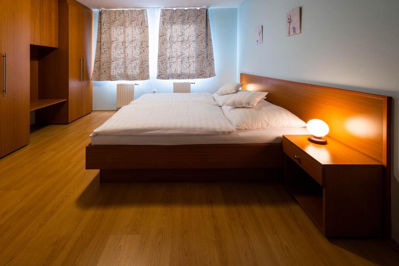 Apartman Eliska Trebon Luaran gambar